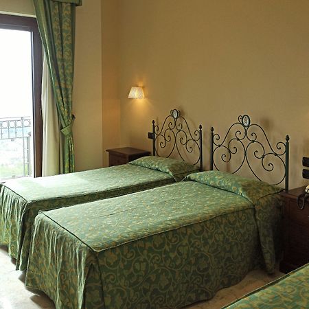 Hotel Primavera Dell'Etna Zafferana Etnea Exteriér fotografie