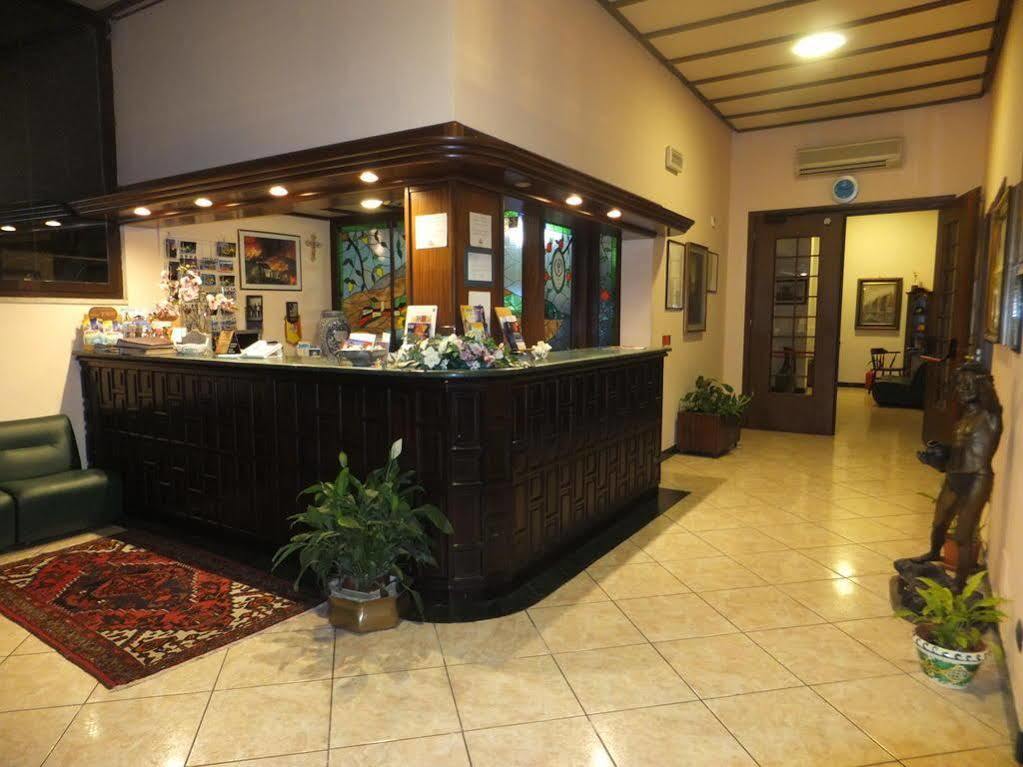 Hotel Primavera Dell'Etna Zafferana Etnea Exteriér fotografie