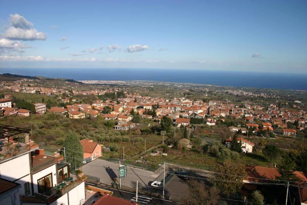 Hotel Primavera Dell'Etna Zafferana Etnea Exteriér fotografie